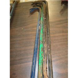 5 various size crow bars