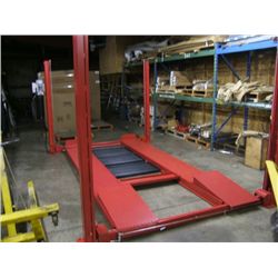 New 8000lb 4 post hoist 220v electric/hydraulic
