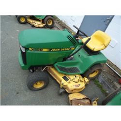 John Deere LX188 lawn tractor w/deck