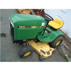 John Deere 185 Hydro lawn tractor (missing wheel)
