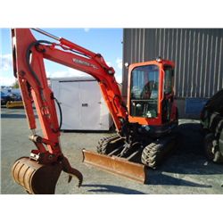 KX-91 Kubota diesel excavator w/hydraulic thumb, push blade