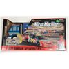 Image 1 : Jeff Gordon Speedway Rig Playset-Micro Machines Nascar