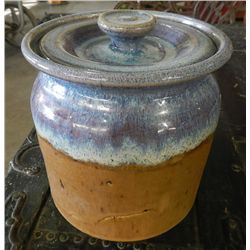 Montana pottery Cookie jar