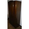 Image 2 : Waterfall Armoire