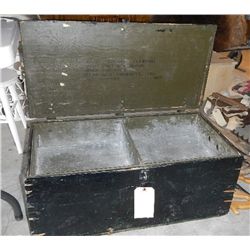 Primitive Bern Cane Trunk