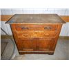 Image 1 : Antique Oak Buffet