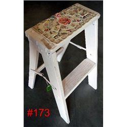 Decorative step ladder