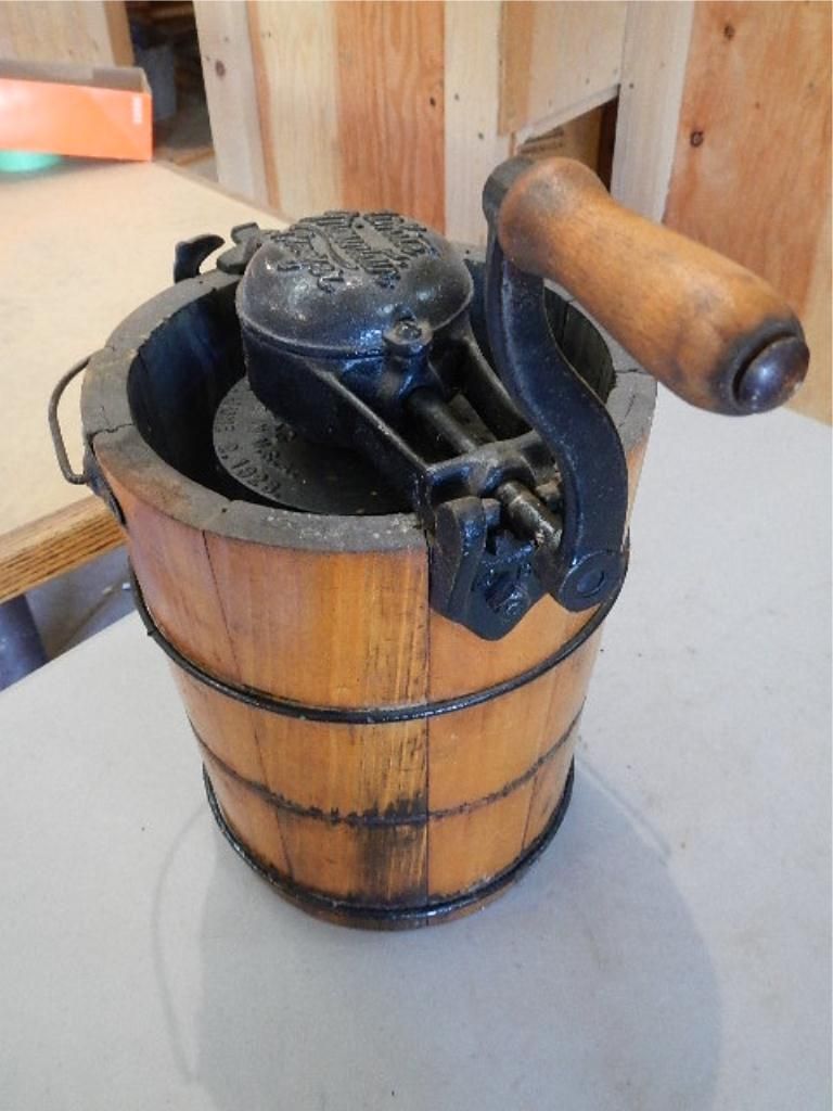 1920's White Mountain Freezer Ice Cream Maker