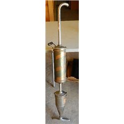 "The Feeny" Vacuum Cleaner Model D