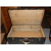 Image 2 : Antique Trunk