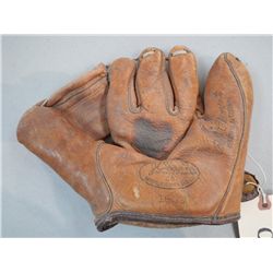 Bob Clemente J. C. Higgins Leather Baseball Glove
