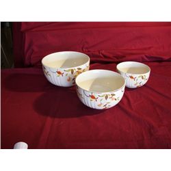 Halls Superior, Batter Bowls, Autumn Leaf