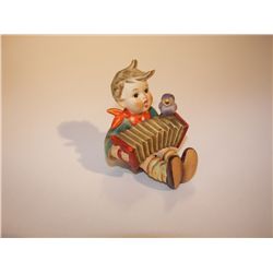 Goebel Hummel Figurine " Let's Sing "