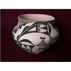 Acoma Pottery Jar, K. Joe,