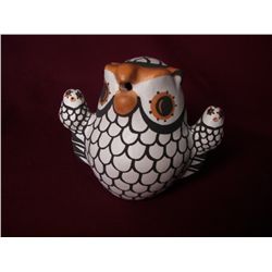 Acoma Pottery, Hitchhicker Owl,