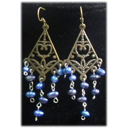 VINTAGE BLUE PEARL DANGLING