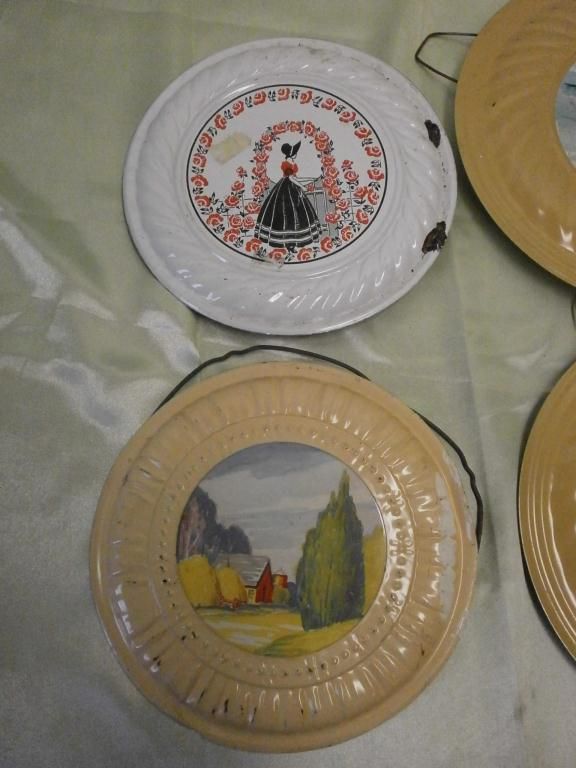 4 Vintage Tin Stove Pipe Stoppers Or Covers