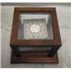 Image 2 : 3" Magic Symbol Black & Gold Foil Cube