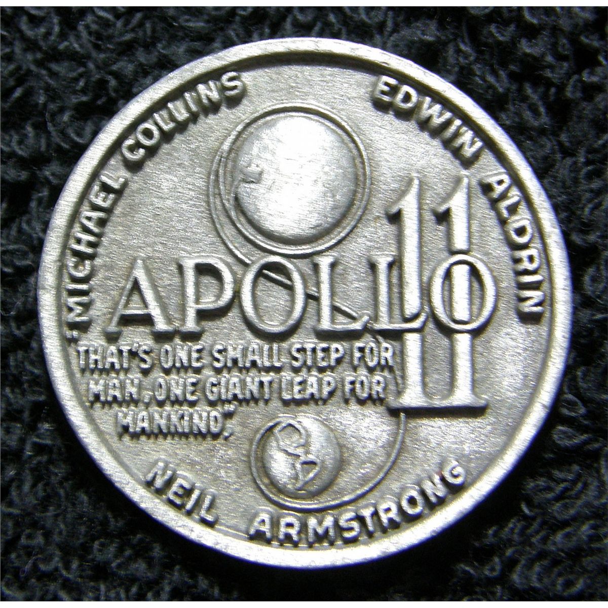 Apollo 11 First Lunar Landing Commemorative Coin