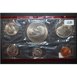 1976-D US Mint Coin Set; UNC; EST. $5-8