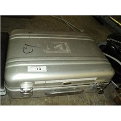 ALUMINUM CASE