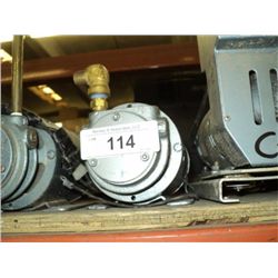 GAST 1531-107B-G288X VACUUM PUMP