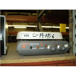 CORNING STIRRER/HOT PLATE