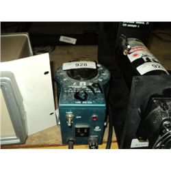 STACO ENERGY TYPE 3PN 1010 AUTO TRANSFORMER