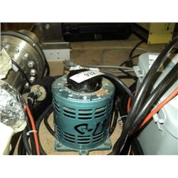 STACO ENERGY TYPE 3PN 1010 AUTO TRANSFORMER