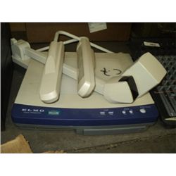 ELMO VISUAL PRESENTER