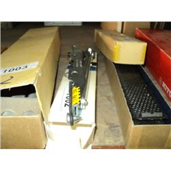 BANDIT CENTER PUNCH TOOL