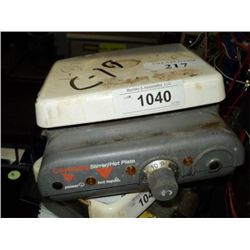CORNING STIRRER / HOT PLATE