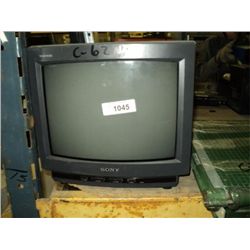 SONY TRINITRON VIDEO MONITOR