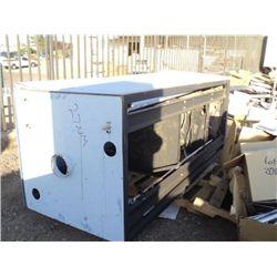 METAL TEST CABINET