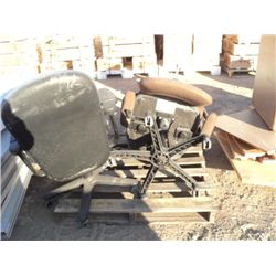 LOT: 3 OFFICE CHAIRS