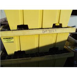 CONTAINMENT PALLET