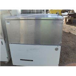 BEVERAGE AIR MILK COOLER