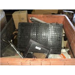 PALLET: MISCELLANEOUS HARDWARE