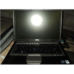 DELL LATITUDE D810 PM LAPTOP