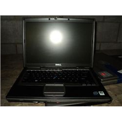 DELL LATITUDE D810 PM LAPTOP