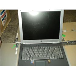 GATEWAY P4 LAPTOP