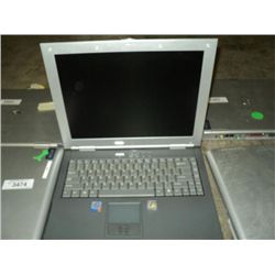 GATEWAY P4 LAPTOP