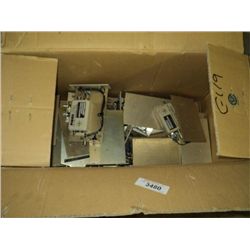 BOX: FIBER LINK ANALOG SWITCH