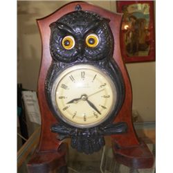 Vintage Owl Kitchen Clock