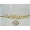 Image 1 : Vintage Gold Tone Floral link Bracelet with Pin