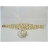 Image 2 : Vintage Gold Tone Floral link Bracelet with Pin