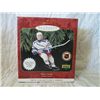 Image 1 : Vintage Hallmark Keepsake Ornament Wayne Gretzky & Exclusive UD Trading Card NIB