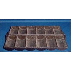 Lot 267: Early Cast Iron Bread Pan