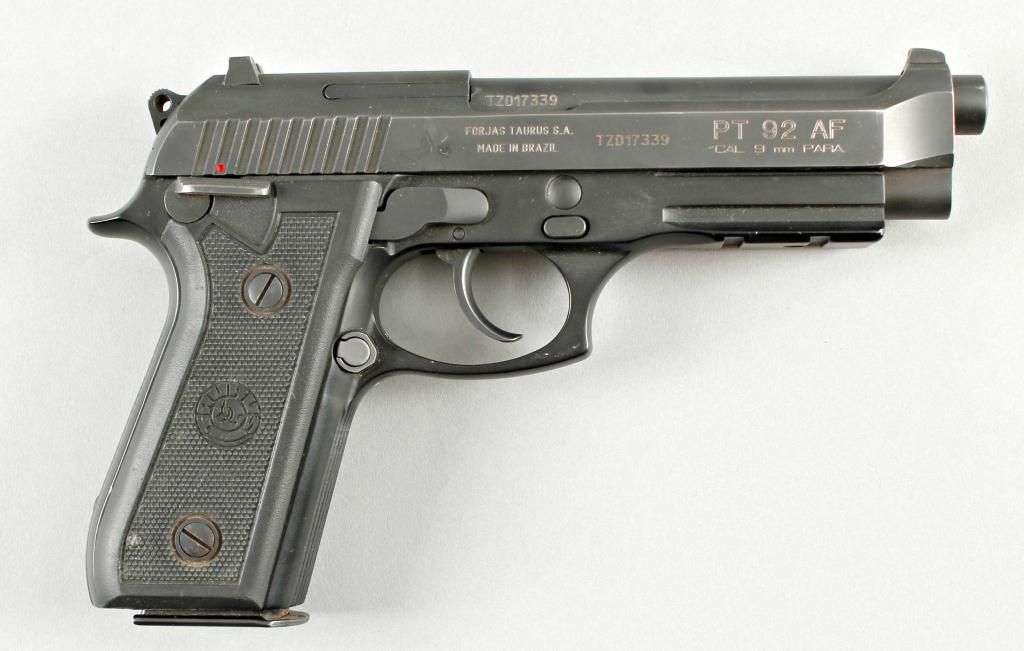 Taurus Mdl PT92AF Cal 9mm SNTZD17339Double action semi auto pistol