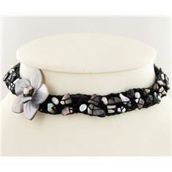 Crocheted Shell Choker Necklace (JEW-4358)